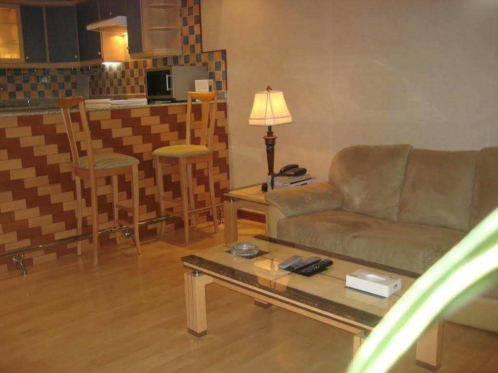 E5 Apartments Μανάμα Εξωτερικό φωτογραφία