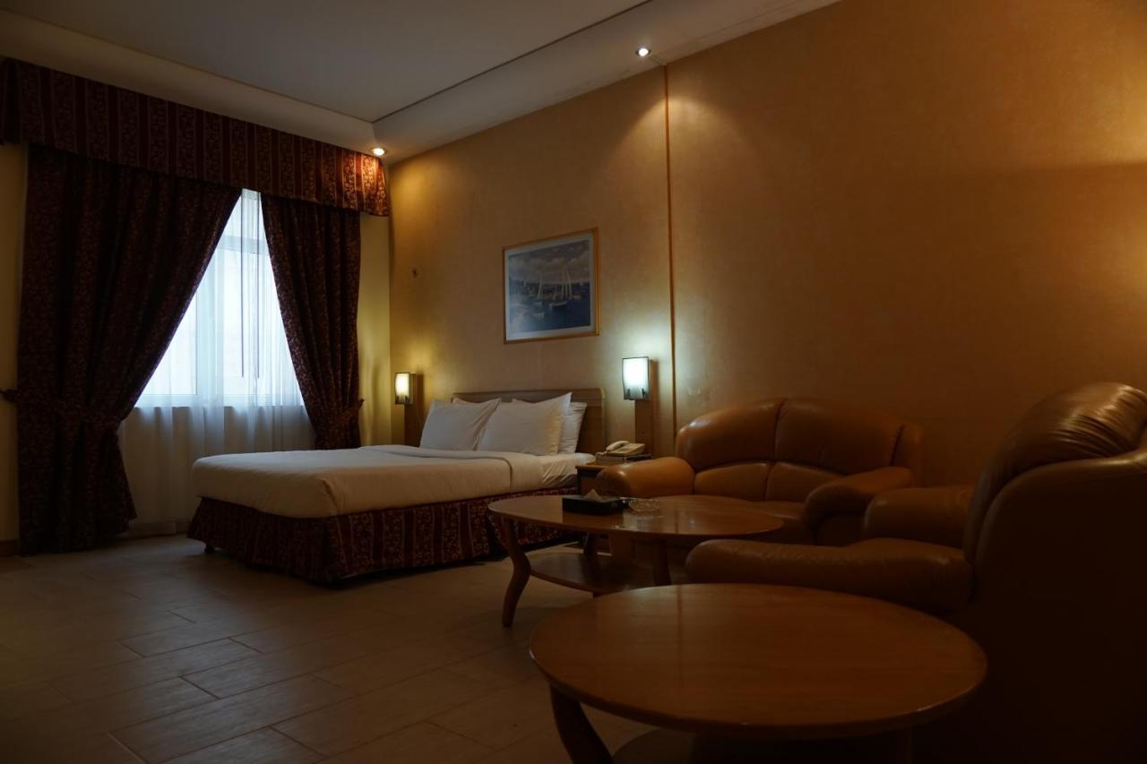 E5 Apartments Μανάμα Εξωτερικό φωτογραφία